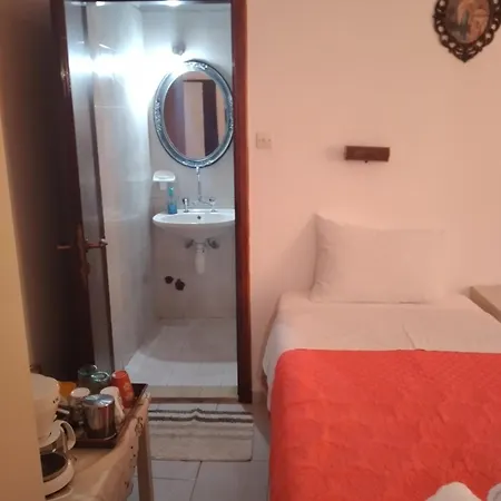 Psiloritis Elena