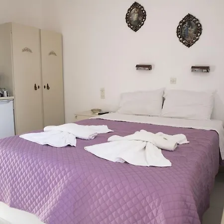 Psiloritis Elena Hostel *